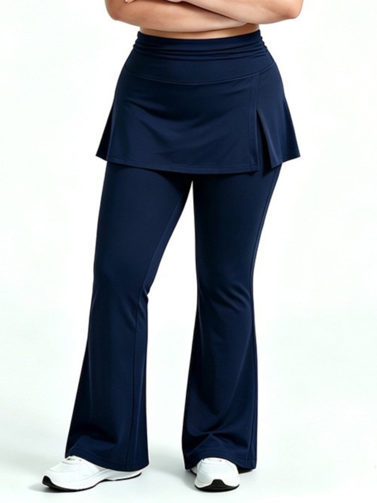 Pilates In Yoga Pants - Plus Size Soft Motion Straight Leggings